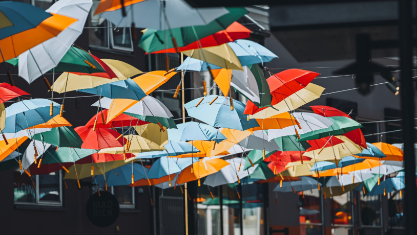 Die Regenschirme in Vejle Midtpunkt