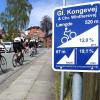 Radfahrer radeln die Straße Gl. Kongevej, einer der härtesten Radhügel Dänemarks