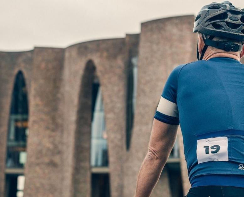 Detour Tour de France 2022 cyklist ved Fjordenhus